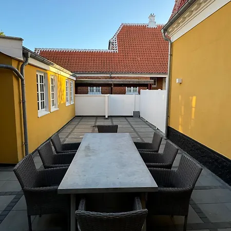 1 Skon Og Lyst Indrettet I * Skagen